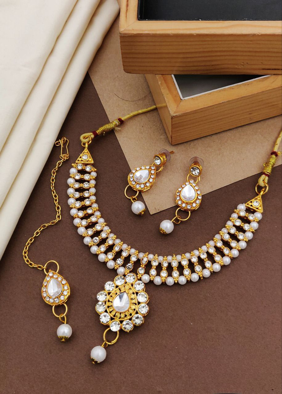 Golden Grace Pearl Necklace Set