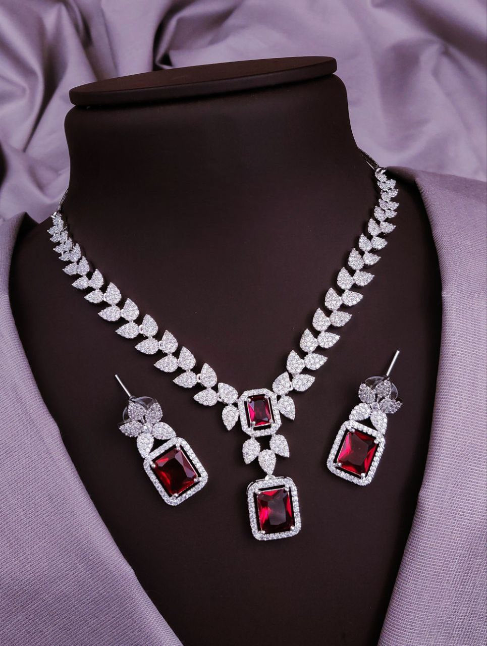 Regal Amethyst Centerpiece Necklace with Intricate Diamond Details